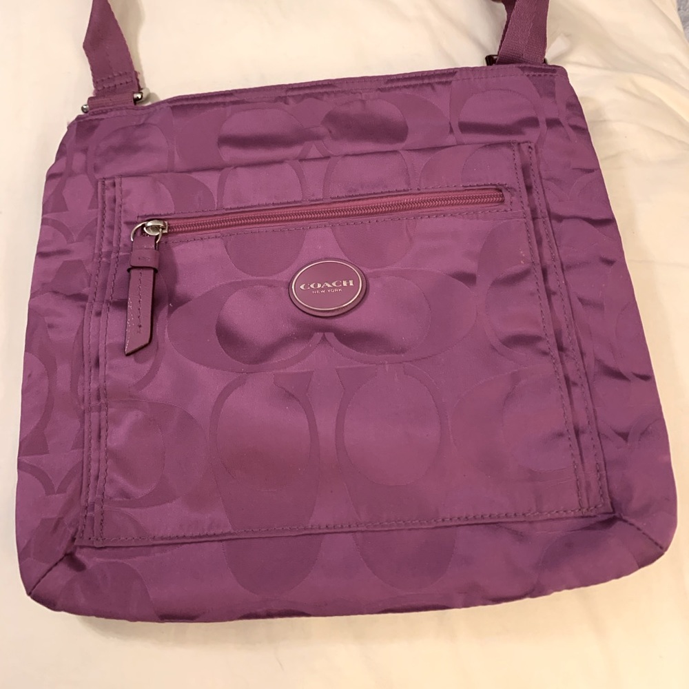 Coach Crossbody Purse 👛
